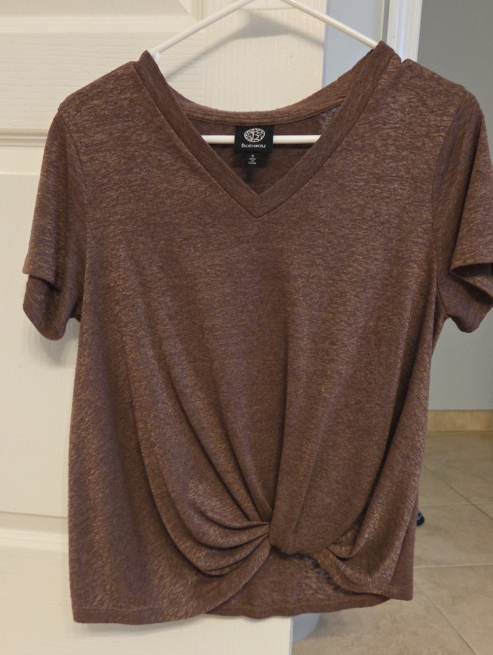 bobeau Brown Twist-Front V-Neck Short Sleeve Tee